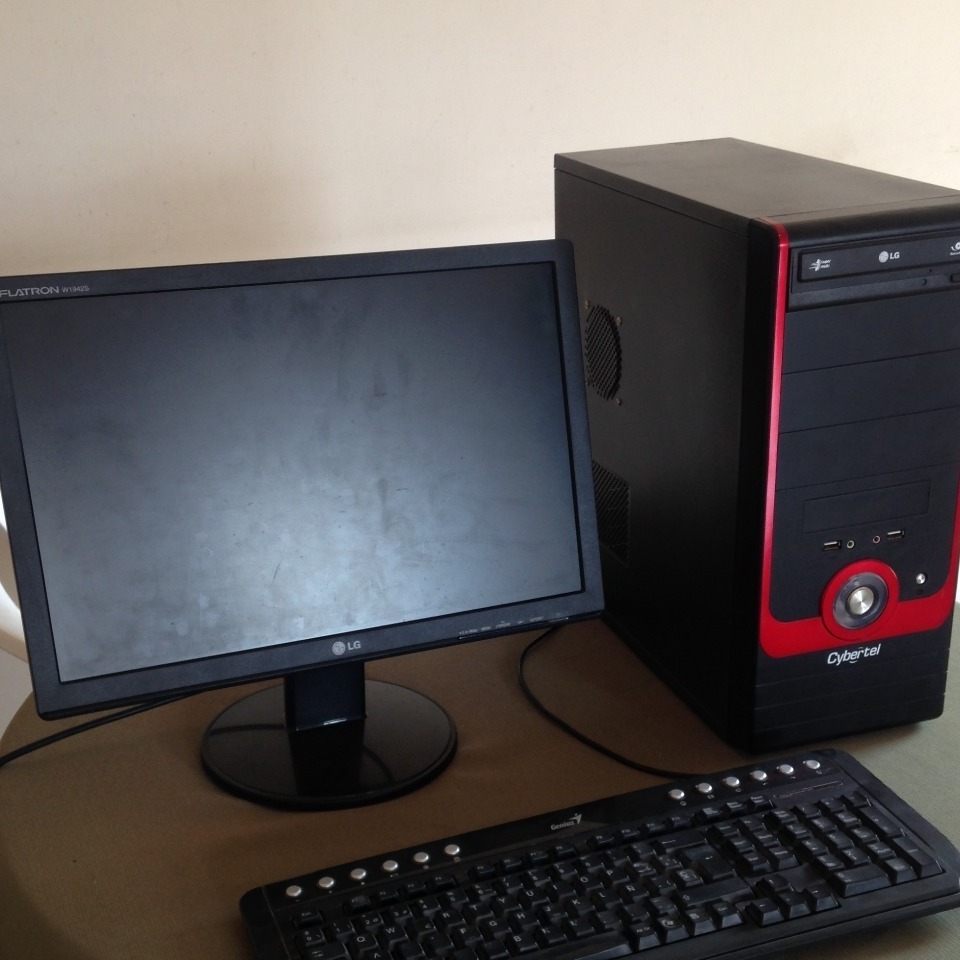 Computadoras Intel Core 2 DuoCaracterísticas / Especificaciones :Monitor de 15 Wide o 17'' LCD grado "B"Procesador Inte Core 2 Duo 1.8 a 2.2 GHZ2 GB de RAM DDR280 GB de disco duro SATA Marcas HP y Dell: DC7700 y Dell 745Integrado de vídeoIntegrado de audioIntegrado Broadcom Gigabit EthernetUnidad de CD, Teclado y mouse